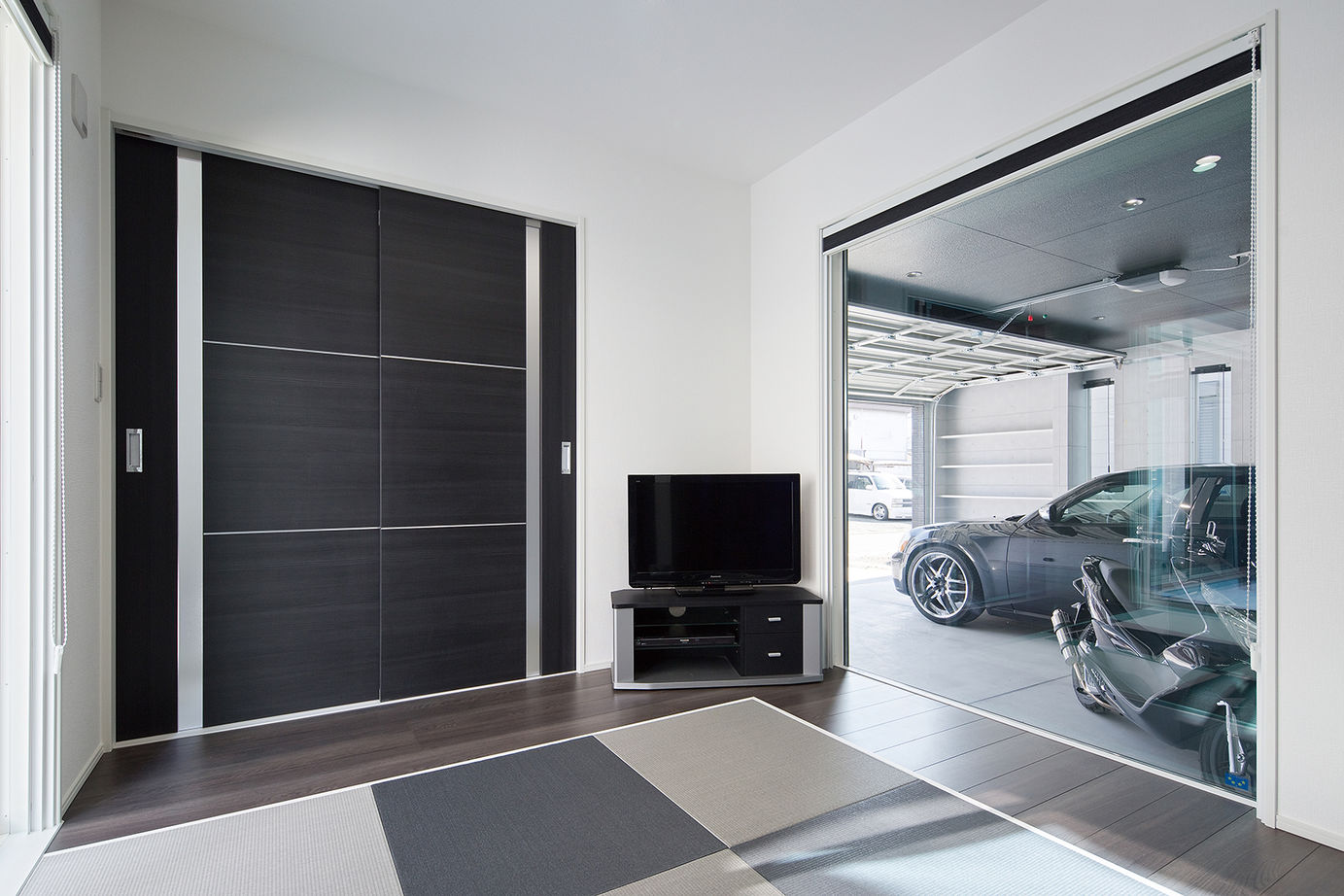 サートンホーム（横浜・相模原・八王子） 【2163万円/間取り有】こだわりのガレージハウスで、2台の愛車やバイクと思い切り遊ぶ住まいの建築実例画像8