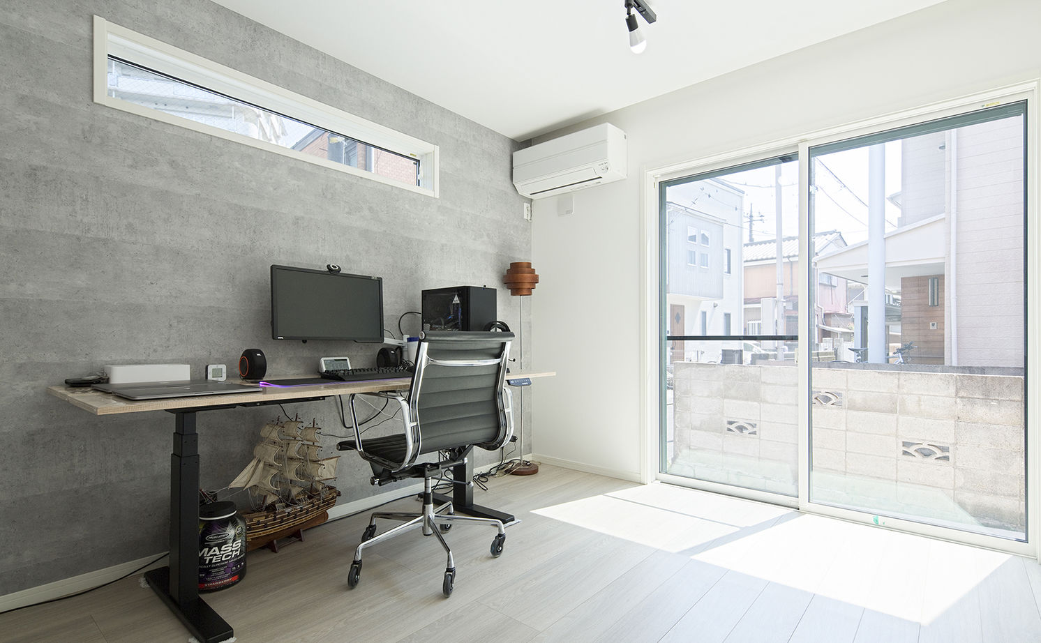 サートンホーム（横浜・相模原・八王子） 【1500万円台/間取り有/約30坪】ジェットバスのある屋上でホームパーティ！夢を叶えたIT活用スマートホームの建築実例画像12