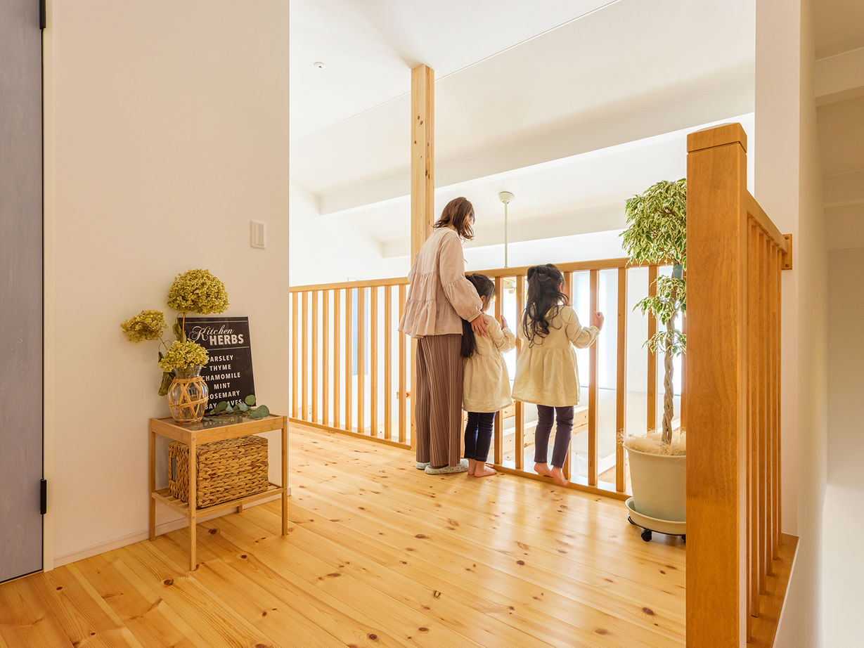 サートンホーム（横浜・相模原・八王子） 【2000万～2499万円台／インナーガレージ／ウッドデッキ】四方を囲まれた旗竿地に、明るく開放的な住まいをの建築実例画像11