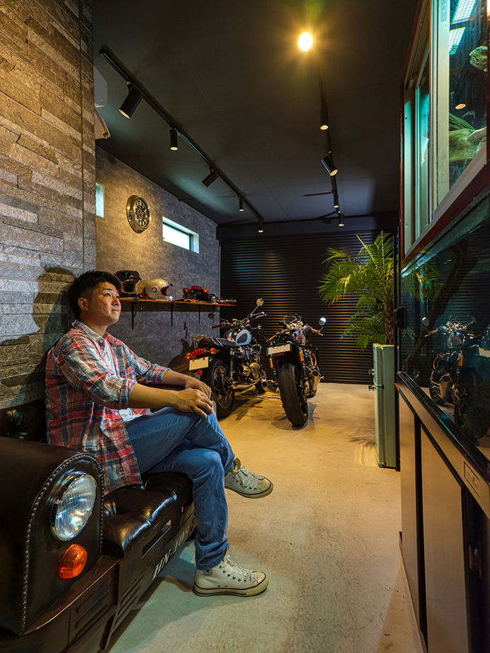 サートンホーム（横浜・相模原・八王子） 【2000万円台／ビルトインガレージ／2階リビング／間取図有】バイクが好き、ペットが好き、この家が大好き!の建築実例画像8