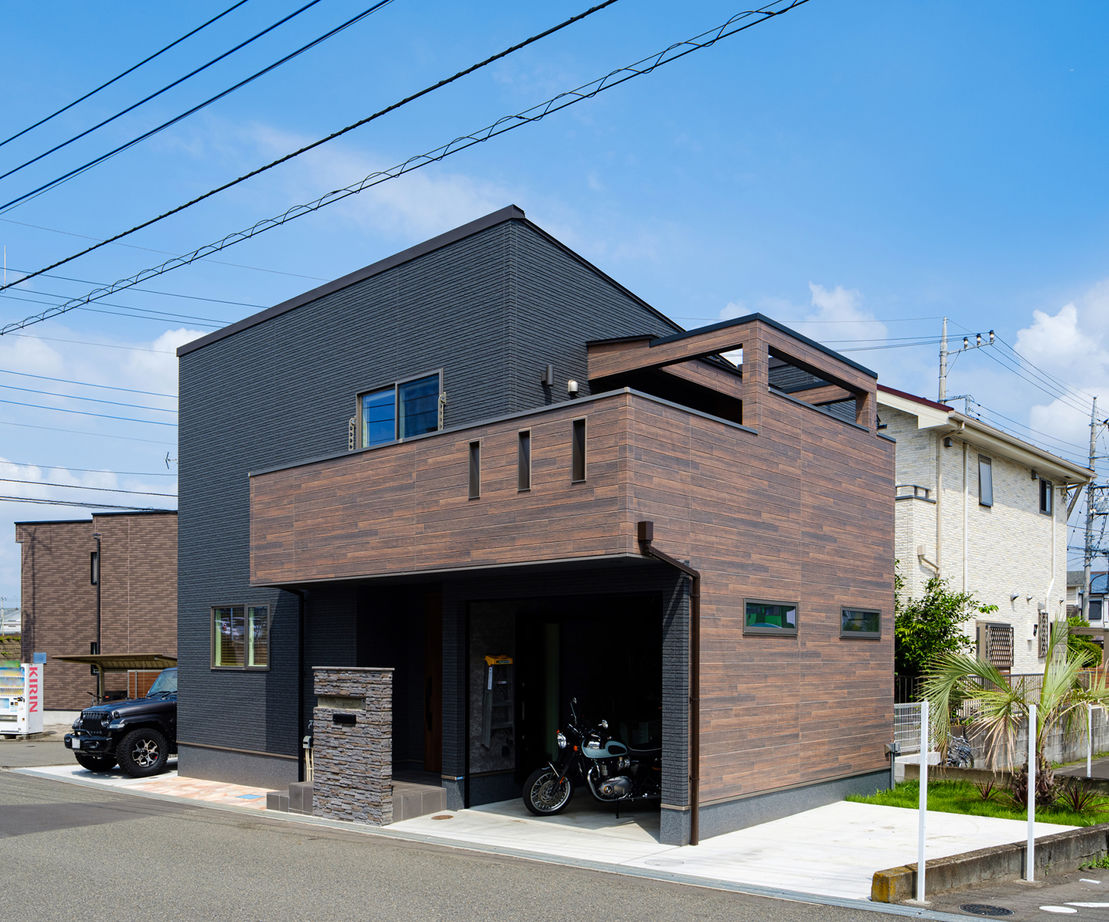 サートンホーム（横浜・相模原・八王子） 【2000万円台／ビルトインガレージ／2階リビング／間取図有】バイクが好き、ペットが好き、この家が大好き!の建築実例画像17