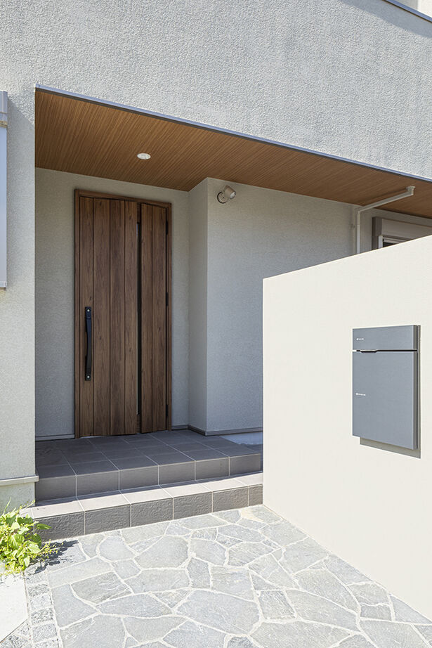 サートンホーム（横浜・相模原・八王子） 【2階リビング／家事動線／収納充実】「光がたっぷり！」。勾配天井のリビングの開放感が心地よい住まいの建築実例画像20