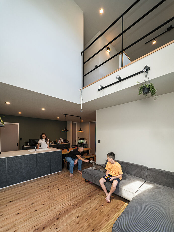 サートンホーム（横浜・相模原・八王子） 【2400万円台／吹抜／収納充実／間取図】旗竿地に建てた、今も未来も自分たちの暮らしにフィットする住まいの建築実例画像3