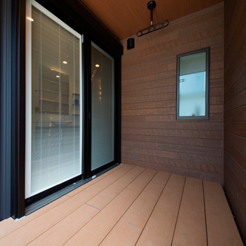 フェスティナ・レンテ 【1000万円台/50坪台/2階LDK/ビルトインガレージ】趣味部屋にワークスペース、男の憧れを叶えたガルバの家の建築実例画像9