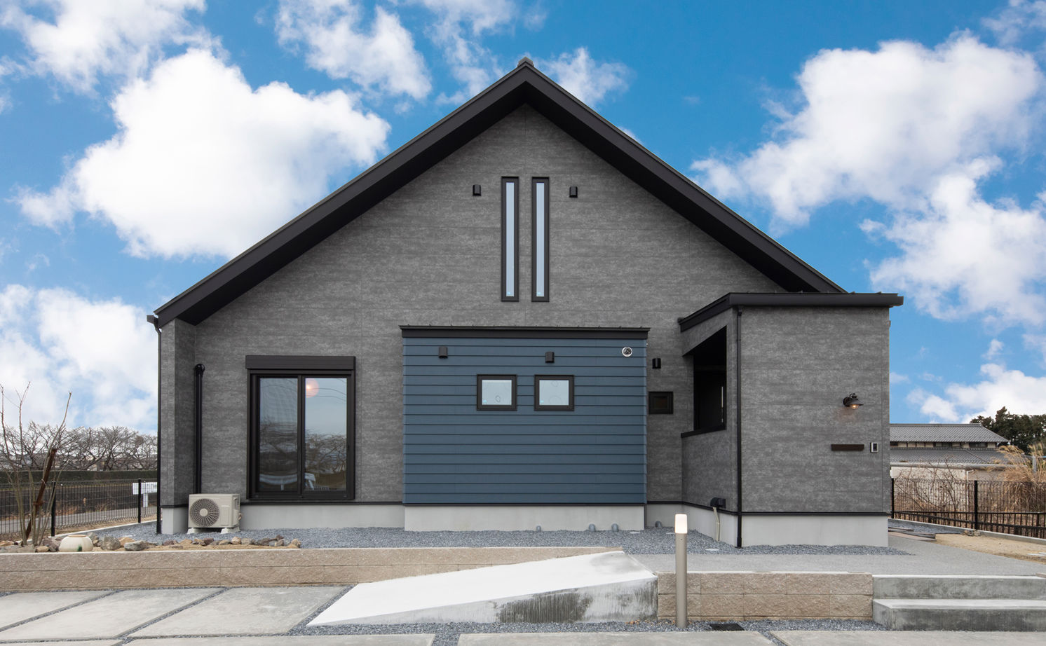 フェスティナ・レンテの建築実例画像