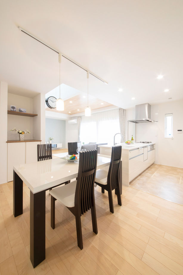 フェスティナ・レンテ 【2000万円台/40坪台/間取り図】平屋のように暮らせて家事ラク！リゾート気分で過ごせる広々リビングの家の建築実例画像3