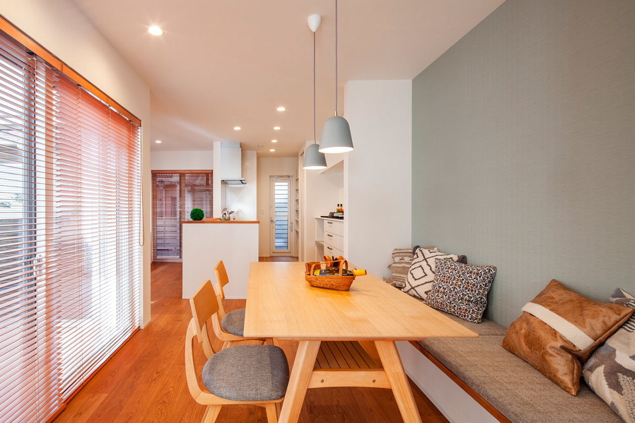 フェスティナ・レンテ 【2000万円台/4LDK/間取り図】中庭＆吹き抜けのある家。シンプルな動線と暮らし方に合わせて造りこんだ家の建築実例画像3