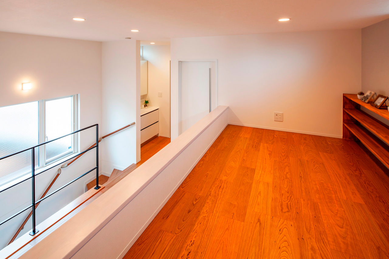 フェスティナ・レンテ 【2000万円台/4LDK/間取り図】中庭＆吹き抜けのある家。シンプルな動線と暮らし方に合わせて造りこんだ家の建築実例画像10