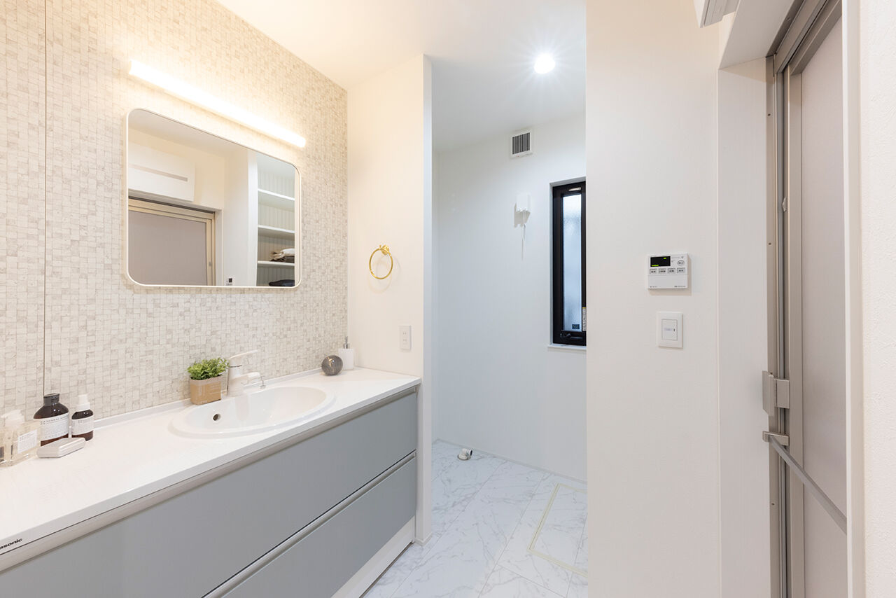 フェスティナ・レンテ 【2000万円台前半/30坪台/3LDK/家事ラク】家事ラク動線＆プライベートガーデンのある家の建築実例画像6