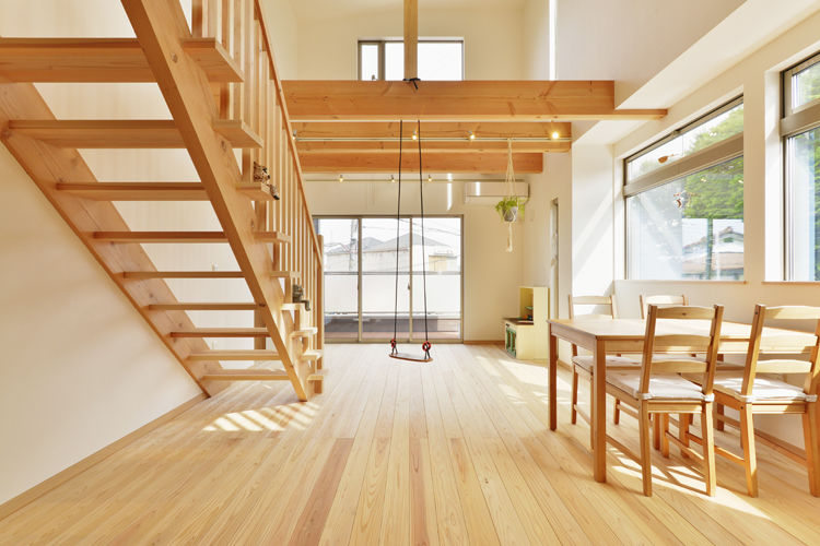 ライクスホーム 【川口市/30坪】自然素材と無垢材のブランコ、ロフト、吹抜け、勾配天井、ウッドデッキ等こだわった家の建築実例画像6