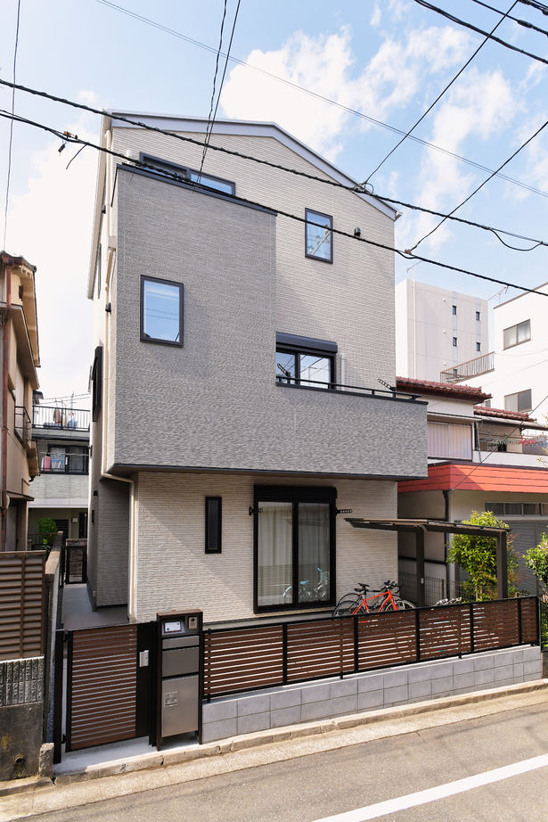 ライクスホーム 【1500～1999万円台/22.5坪】都内に多い狭小地。でも3階建てを駆使して、家族でゆったり暮らせる4LDKを実現の建築実例画像10