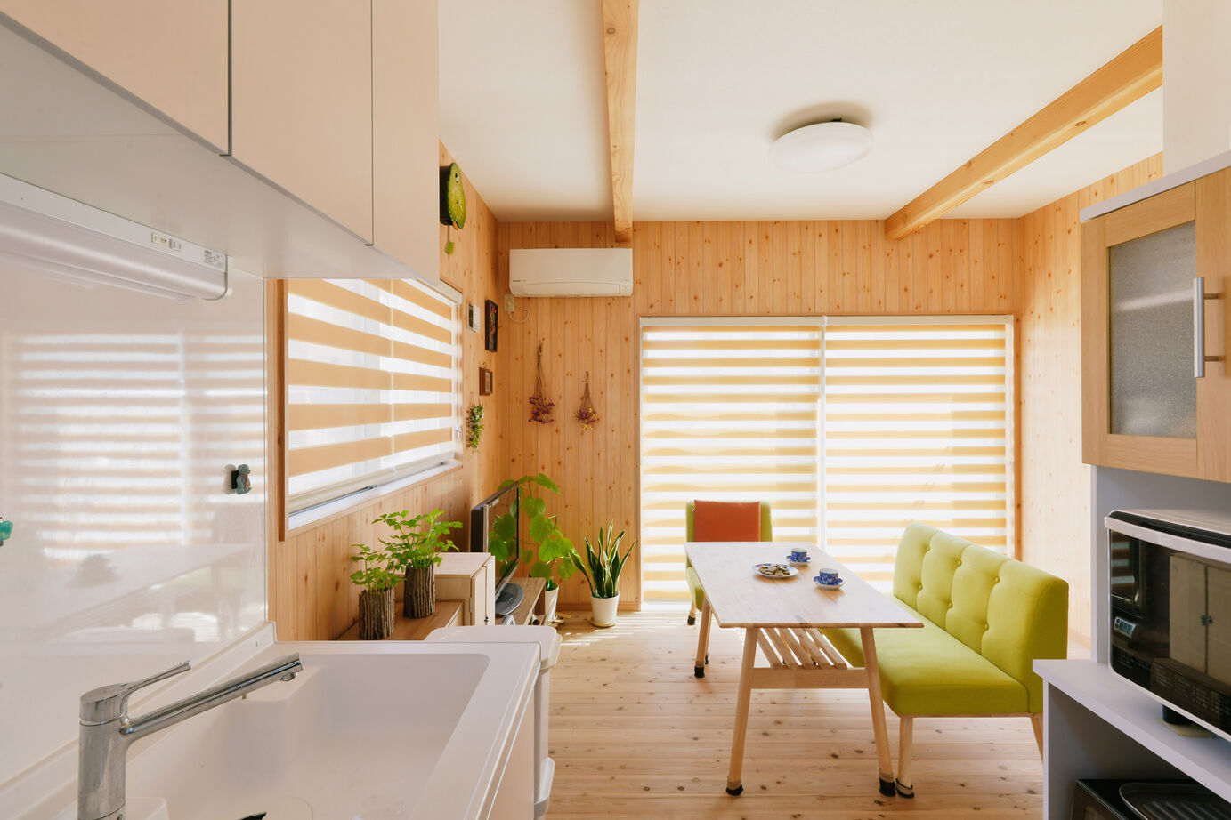 ライクスホーム 【998万円/10坪/平屋/間取り図有】必要な部分に必要な広さ。考え抜かれた動線面も◎な「ミニマル平屋」の建築実例画像2