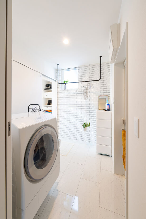 ライクスホーム 【1650万円/31坪/家事らく回遊動線/間取り図有】「白×木目」の優しい雰囲気でより健やかな子育てをの建築実例画像5