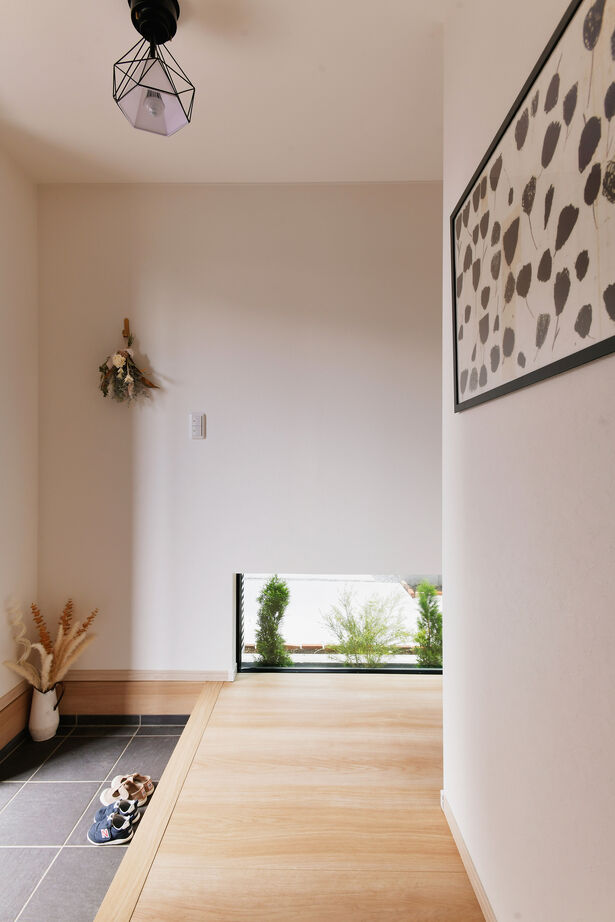 ライクスホーム 【1500万円/10歩以内の洗濯動線/間取り図有】25坪の狭小地に延床30坪＆ガレージ完備の狭小3階建ての建築実例画像10