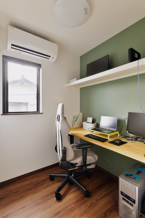 ライクスホーム 【1500万円/34坪/スキップフロア/間取り図有】２ＷＡＹ＆大きな床下収納が楽しい、自然素材の住まいの建築実例画像9