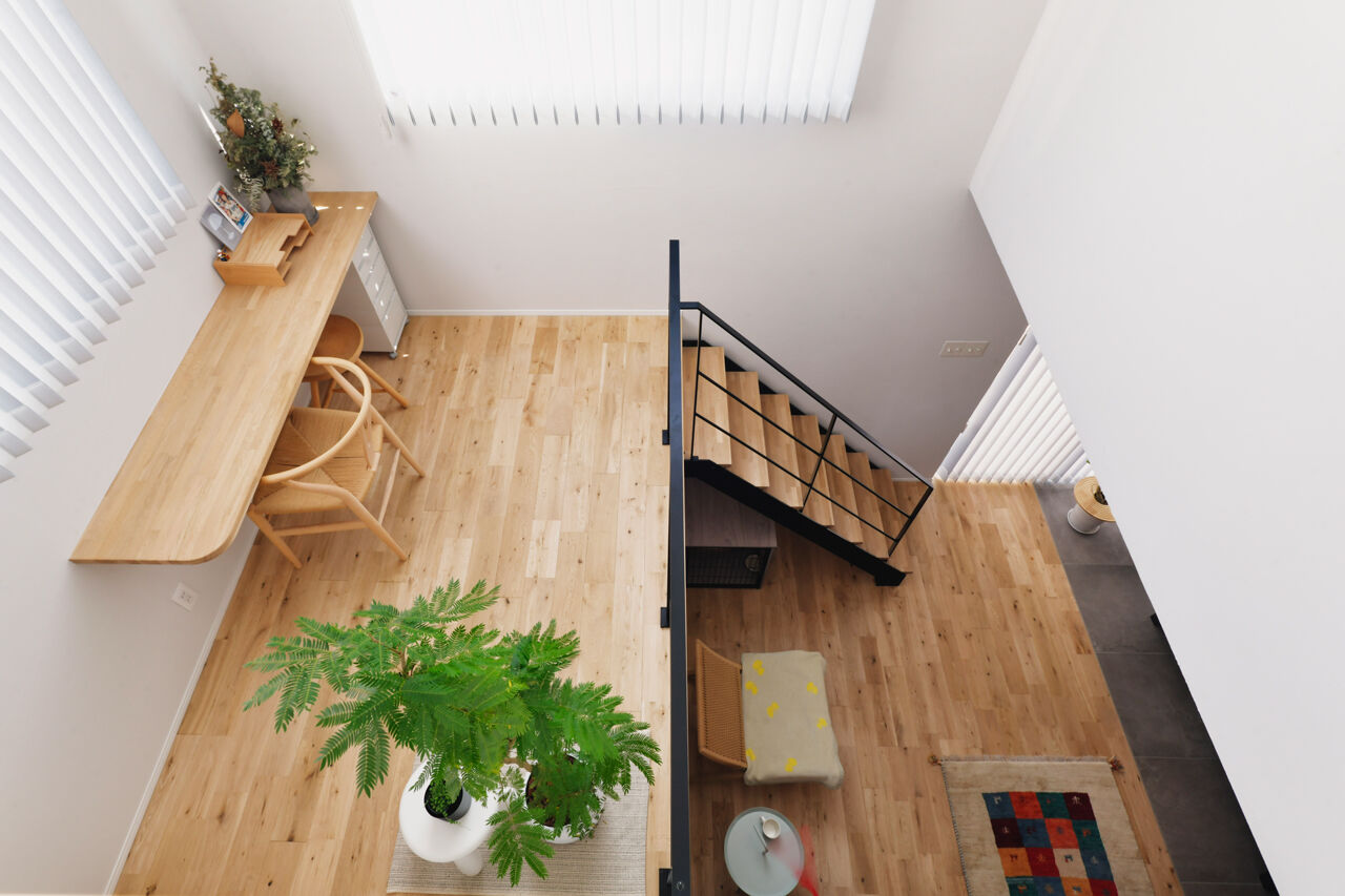 ライクスホーム 【1980万円/30坪/スキップフロア/間取り図有】 無垢材や塗り壁を用いた、洗練×利便を実現した邸宅の建築実例画像6