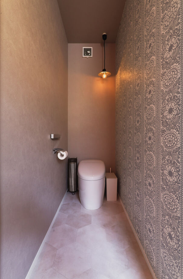 ライクスホーム 【1980万円/30坪/スキップフロア/間取り図有】 無垢材や塗り壁を用いた、洗練×利便を実現した邸宅の建築実例画像9