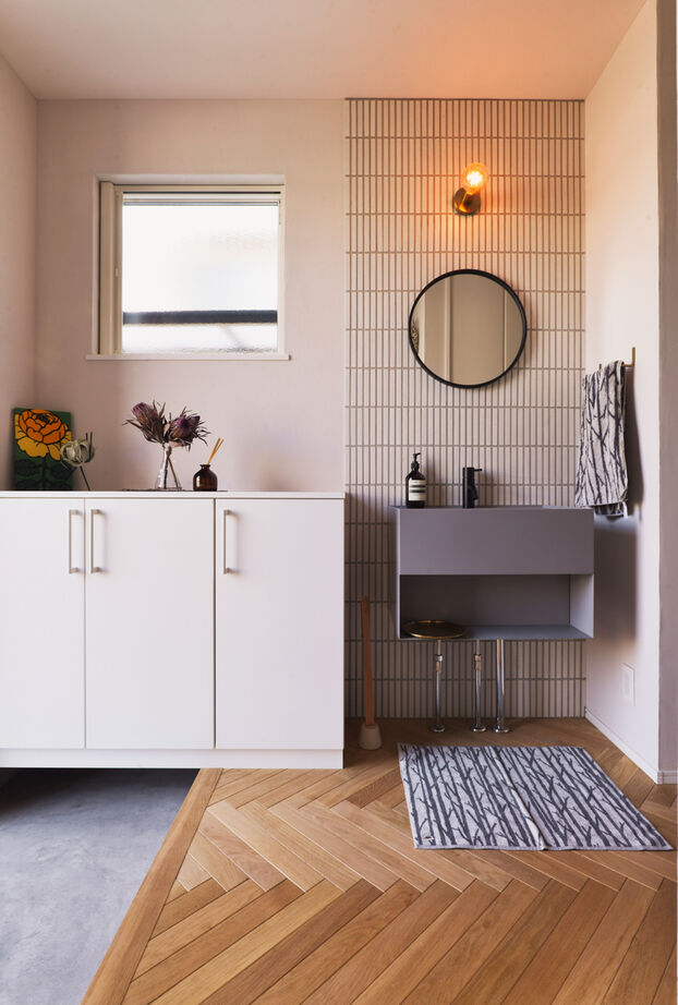 ライクスホーム 【1980万円/30坪/スキップフロア/間取り図有】 無垢材や塗り壁を用いた、洗練×利便を実現した邸宅の建築実例画像10