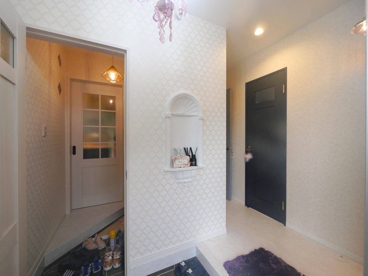 タナカホームズ 【～1499万円／間取図有／スピーカー付ライト】大好きなピンクで染めた自由設計の家の建築実例画像9