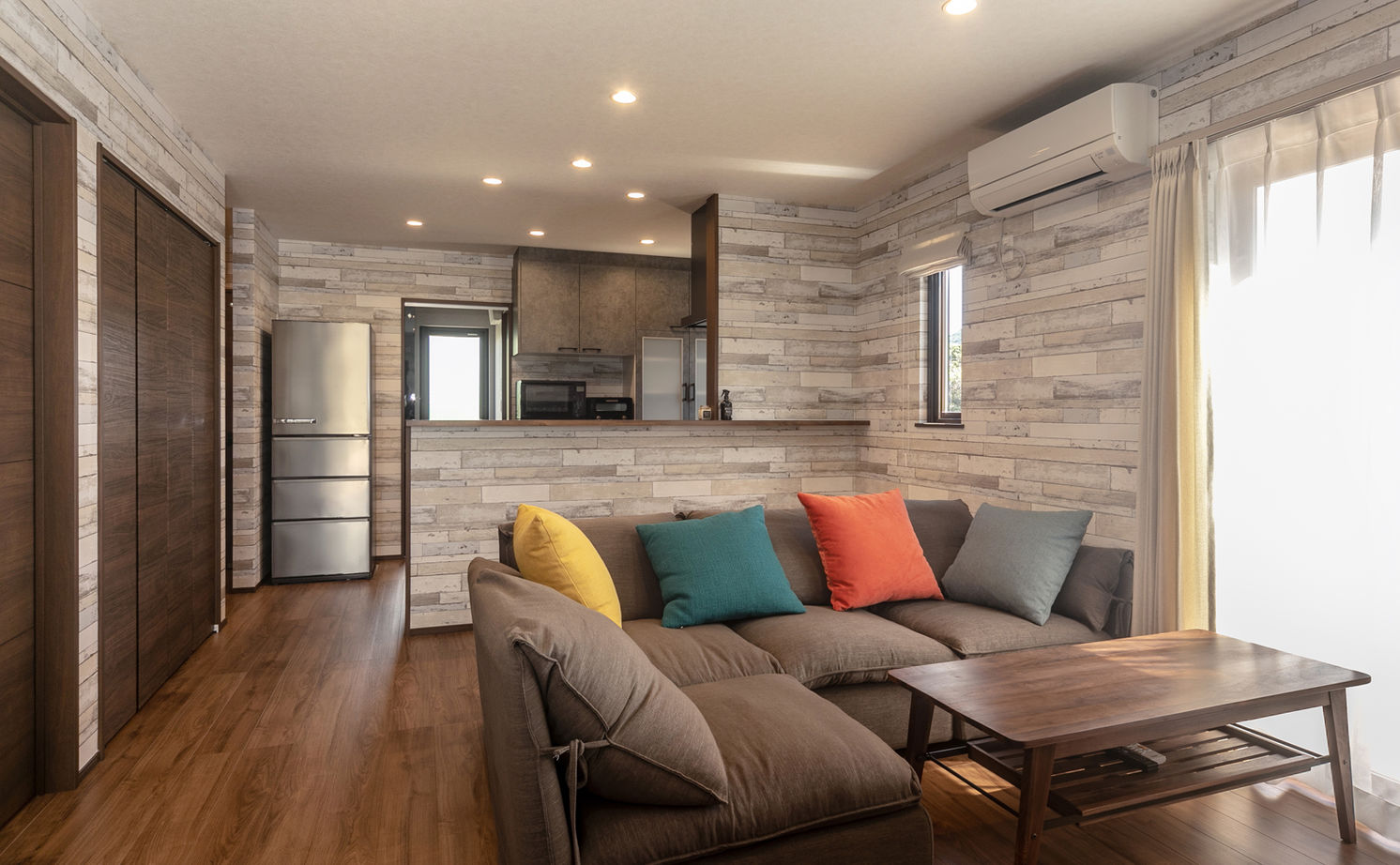 タナカホームズ 【間取り図有／1000万円台前半／平屋2LDK／ガレージ】趣味を楽しみ人生を謳歌するガレージハウスの建築実例画像3