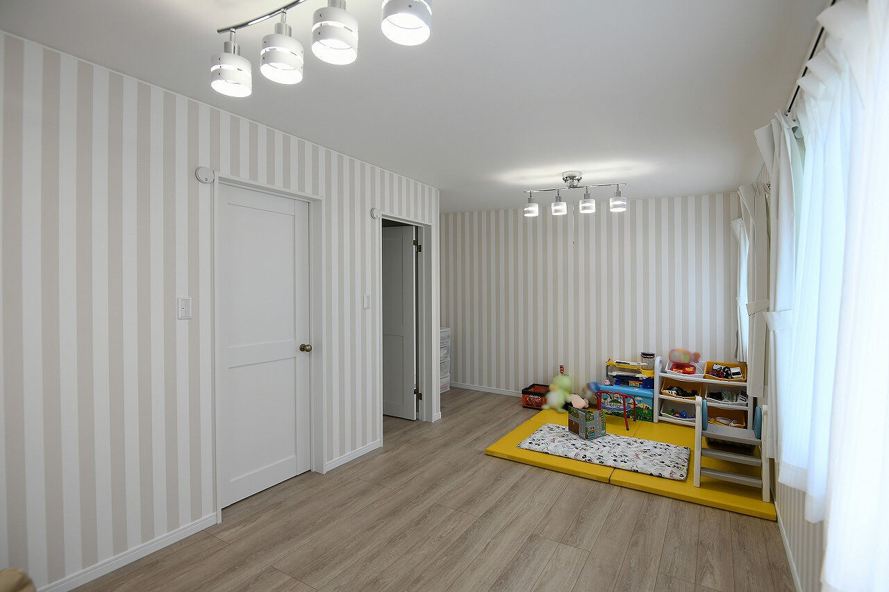 グローバルハウス 【韮崎市／平屋／勾配天井】理想のマイホームを実現！好きを集めたオールドアメリカンの家の建築実例画像9