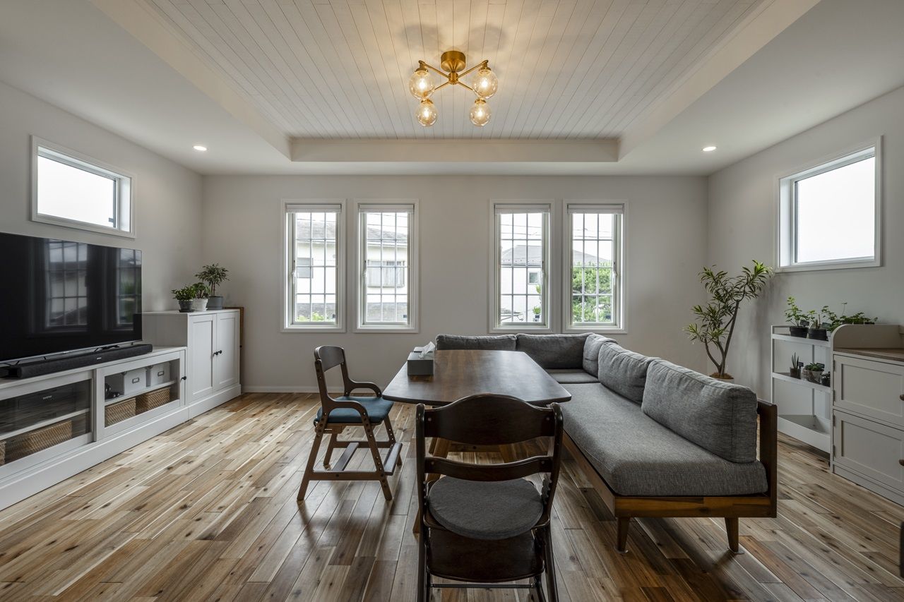 田辺工務店　一級建築士事務所 【藤沢市/4LDK/2階リビング】気分はまるで西海岸。好みをとことん追求したアメリカンスタイルの住まいの建築実例画像2