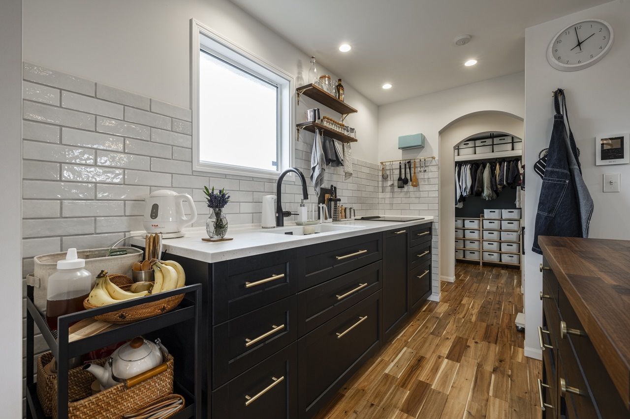 田辺工務店　一級建築士事務所 【藤沢市/4LDK/2階リビング】気分はまるで西海岸。好みをとことん追求したアメリカンスタイルの住まいの建築実例画像5