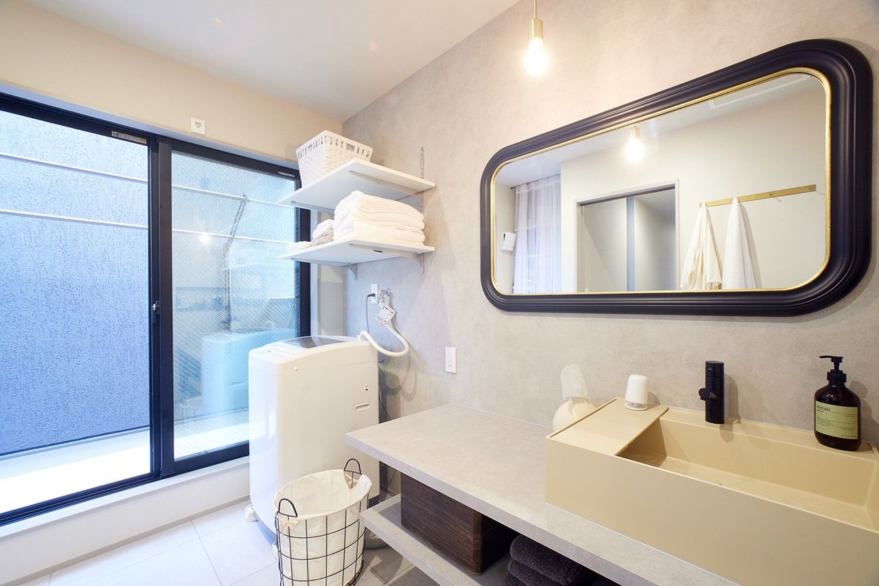 田辺工務店　一級建築士事務所 【鎌倉市/3LDK/中庭】明るさと抜け感を大切にした中庭付きの住まいの建築実例画像7