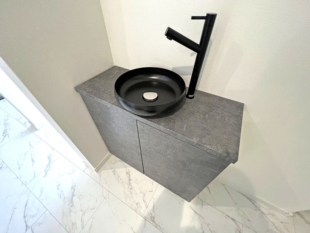 大成住宅 【2LDK/インナーガレージ/WIC/間取り図有】趣味を楽しみオープンエアリビングで寛ぐ2階リビングの家の建築実例画像10