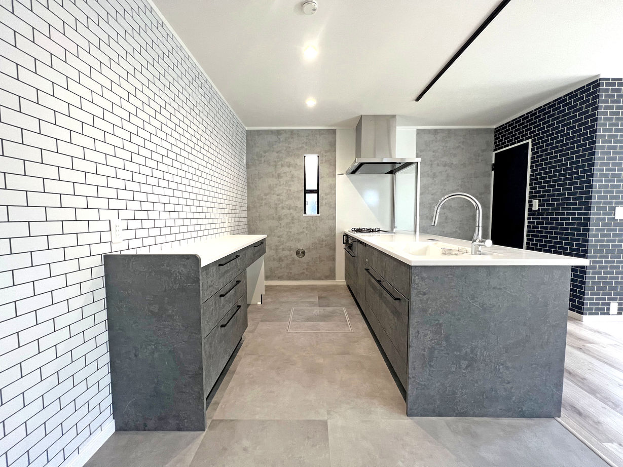 大成住宅 【2200万円/3LDK+S/間取り図有】爽やかな風と心地よい光が差し込むカフェ×インダストリアル風の家の建築実例画像3