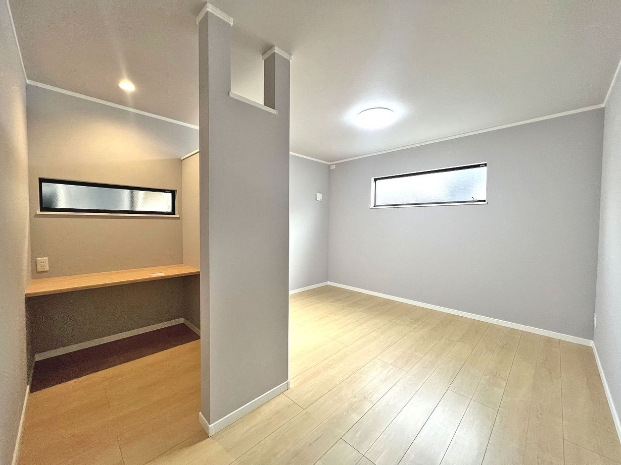 大成住宅 【SLDK/SIC/WIC/書斎/ランドリースペース/間取り図有】家事楽アイディアが詰まった北欧モダンな家の建築実例画像6