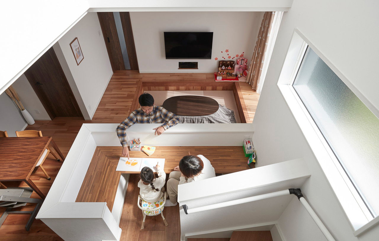 倉敷ハウジング(パナソニックビルダーズグループ) 【2000～2499万円／間取図有／スキップフロア／ダウンフロアリビング】どこにいても家族がつながる理想の家の建築実例画像2