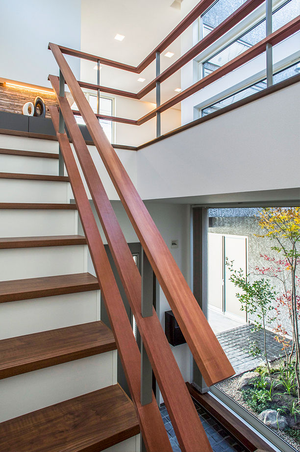 栃木ハウス 淡い光と素材が織りなす癒し空間。狭小地でも心地よく過ごす、美しきデザイン住宅の建築実例画像13