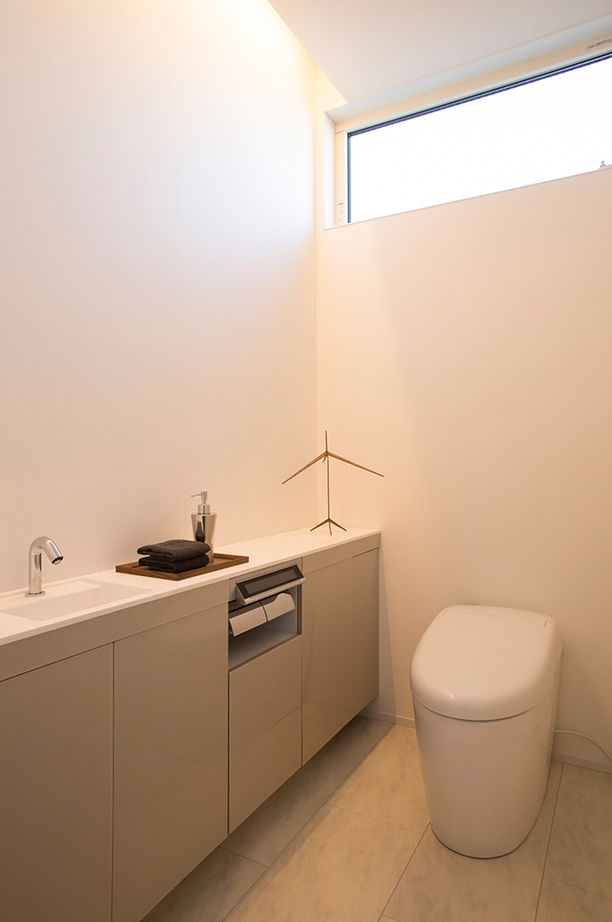 栃木ハウス 淡い光と素材が織りなす癒し空間。狭小地でも心地よく過ごす、美しきデザイン住宅の建築実例画像17