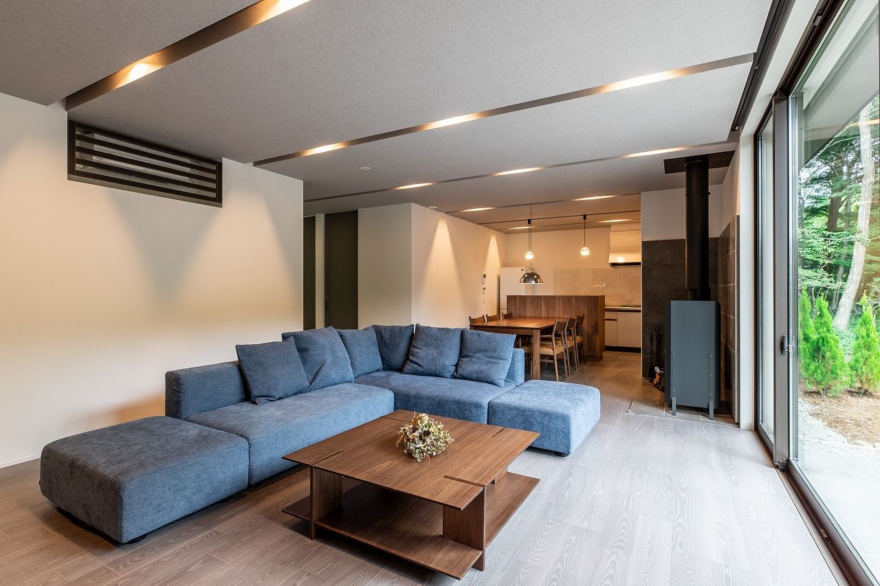 栃木ハウス 【石の家】那須の自然の中に佇む　優雅で上質な平屋の住まい＜見学可能＞の建築実例画像11