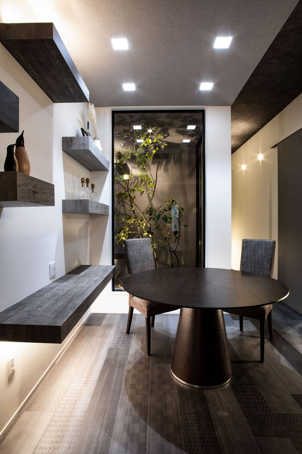 栃木ハウス 【店舗併用×二世帯住宅】洗練された美しさが引き立つデザインの建築実例画像4