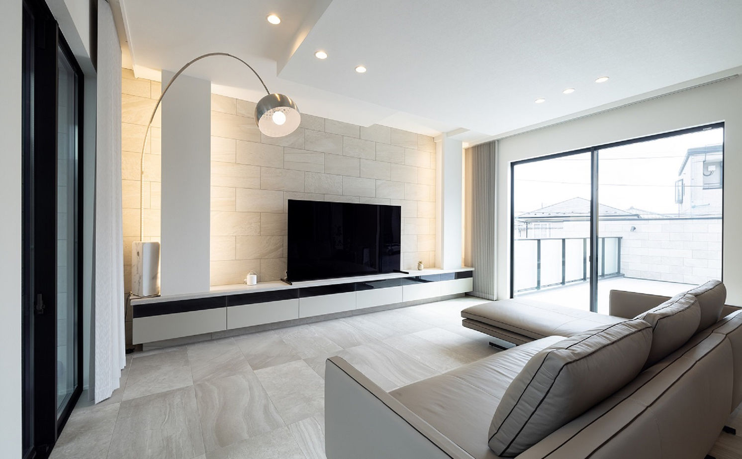 栃木ハウス 閑静な住宅街に佇む、ラグジュアリーなリゾートハウスの建築実例画像4