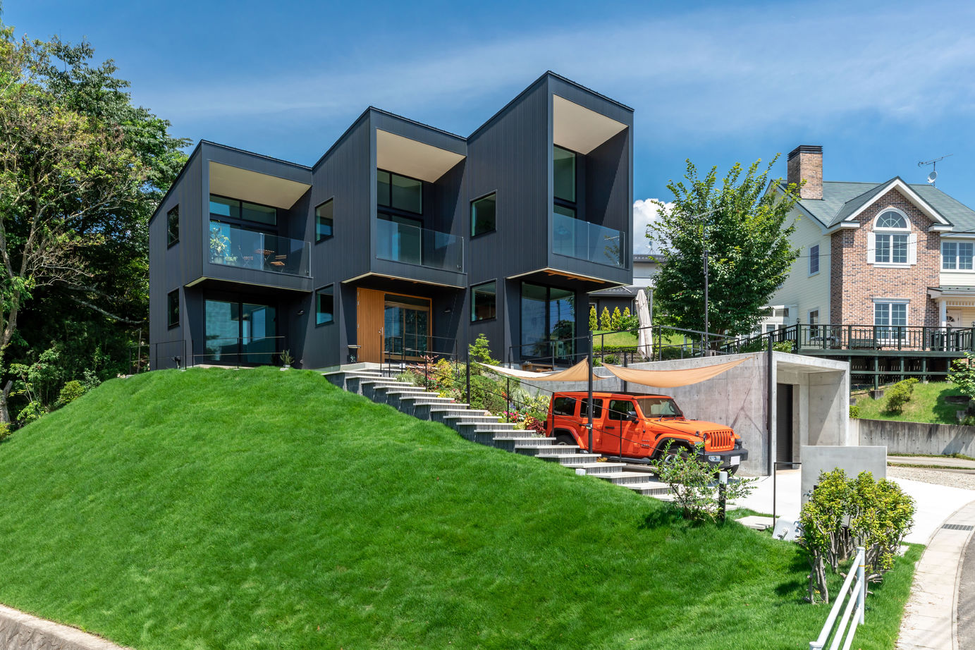 栃木ハウス 雁行する斜面の家の建築実例画像2