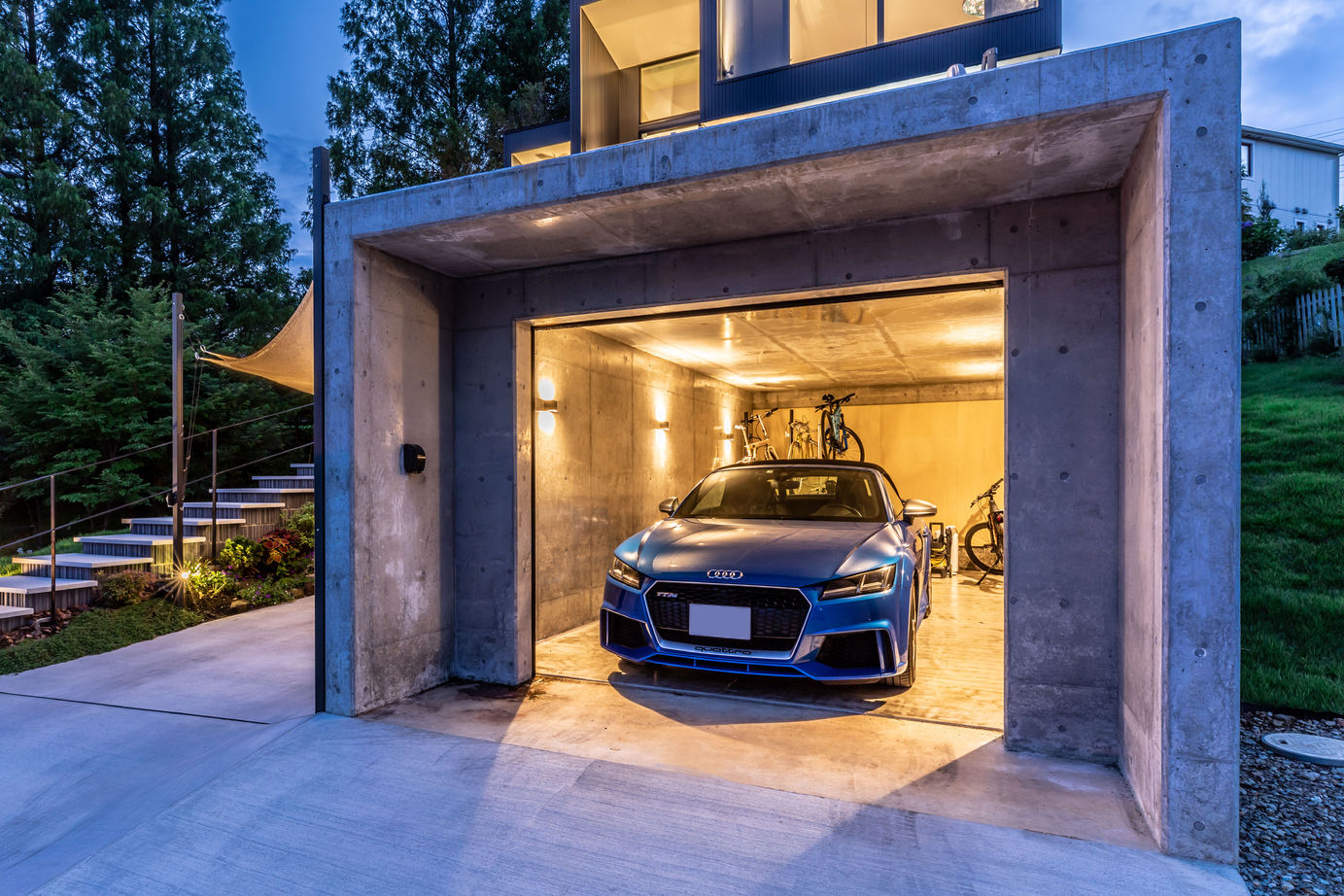 栃木ハウス 雁行する斜面の家の建築実例画像10