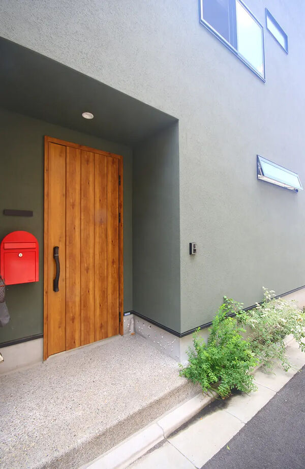 トトモニ　一級建築士事務所 【狭小地/3000万円台/22.9坪】敷地面積なんと13坪。しかも「2.7ｍ×8.8ｍ」の超長方形の地に建てた３階建ての建築実例画像8