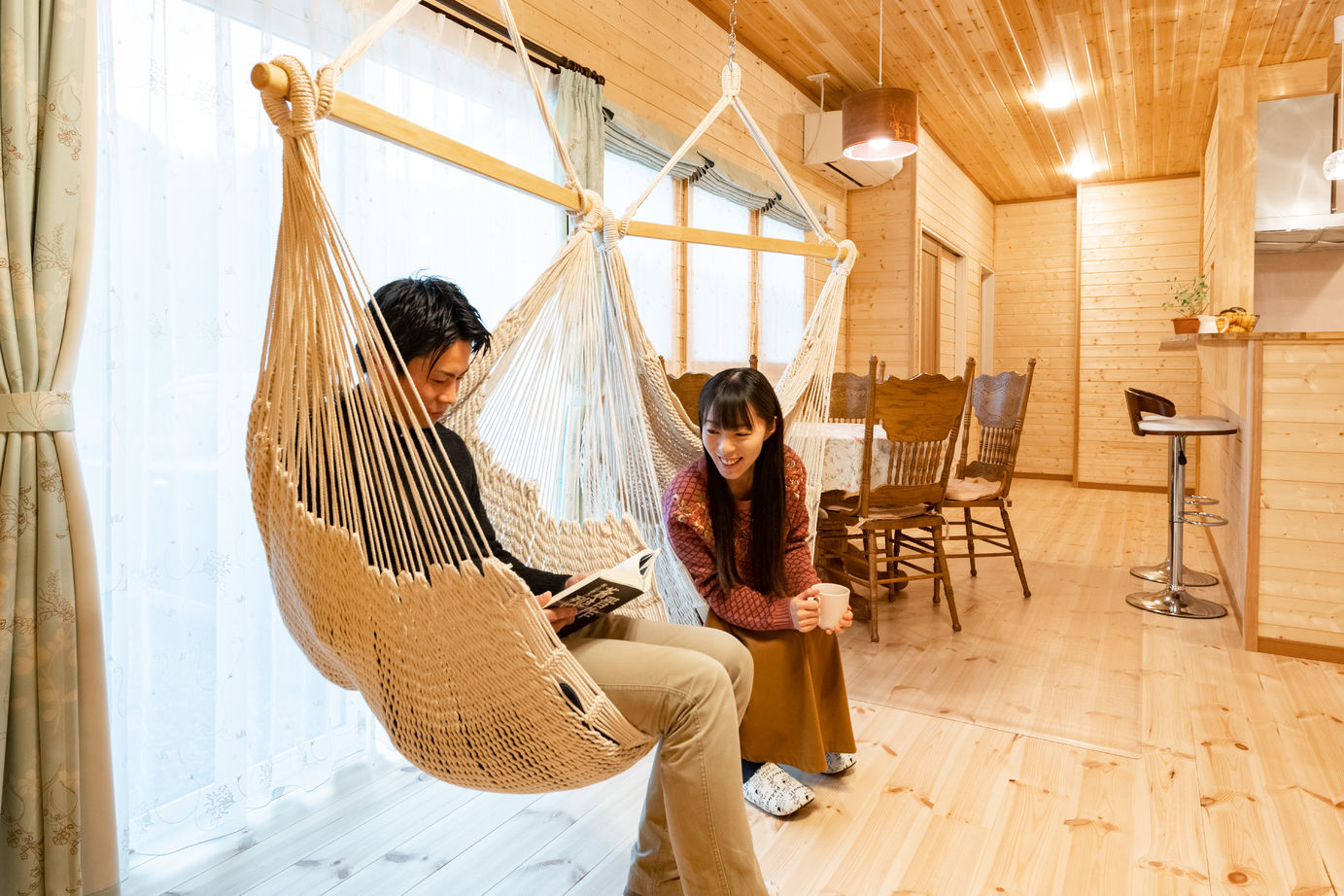 Inoue・Giken 井上技建 【田舎風塗り壁×平屋】木の家で子育てしたい！木に包まれた明るい4LDK。ハンモックゆ～らゆら♪間取図掲載の建築実例画像8