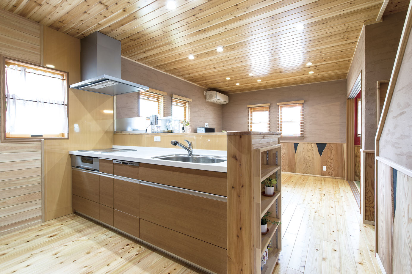 Inoue・Giken 井上技建 【2500万円/古賀市/５人家族】優しい自然素材と驚きのデザインに、完成までドキドキが止まらない！の建築実例画像4