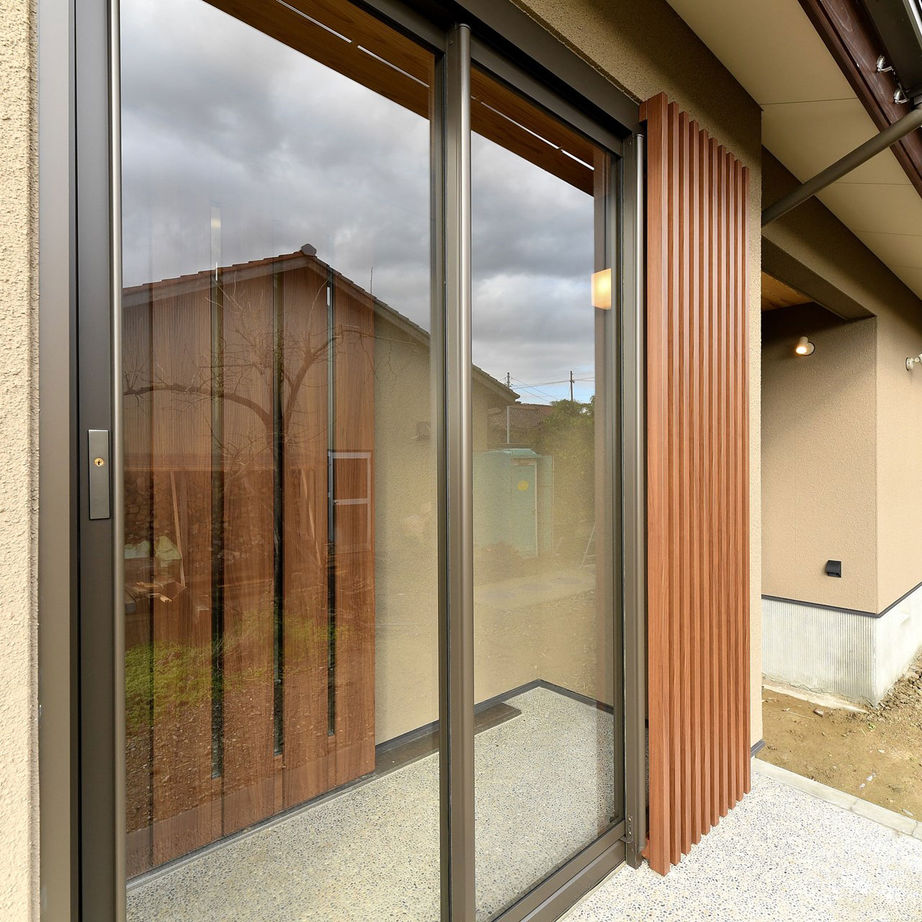 梶谷建設 家族が集う平屋の家【薪ストーブ】【ウッドデッキ】【サンルーム】【エアパス工法】の建築実例画像10