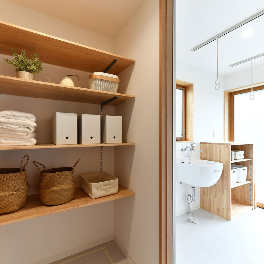 梶谷建設 ぐるっと回遊できる家【サンルーム】【ファミリークローク】【衣装部屋のようなウォークインクローゼット】の建築実例画像4