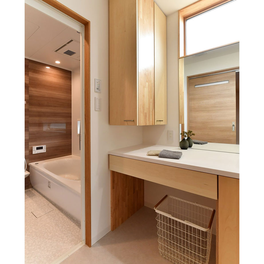 梶谷建設 ぐるっと回遊できる家【サンルーム】【ファミリークローク】【衣装部屋のようなウォークインクローゼット】の建築実例画像5