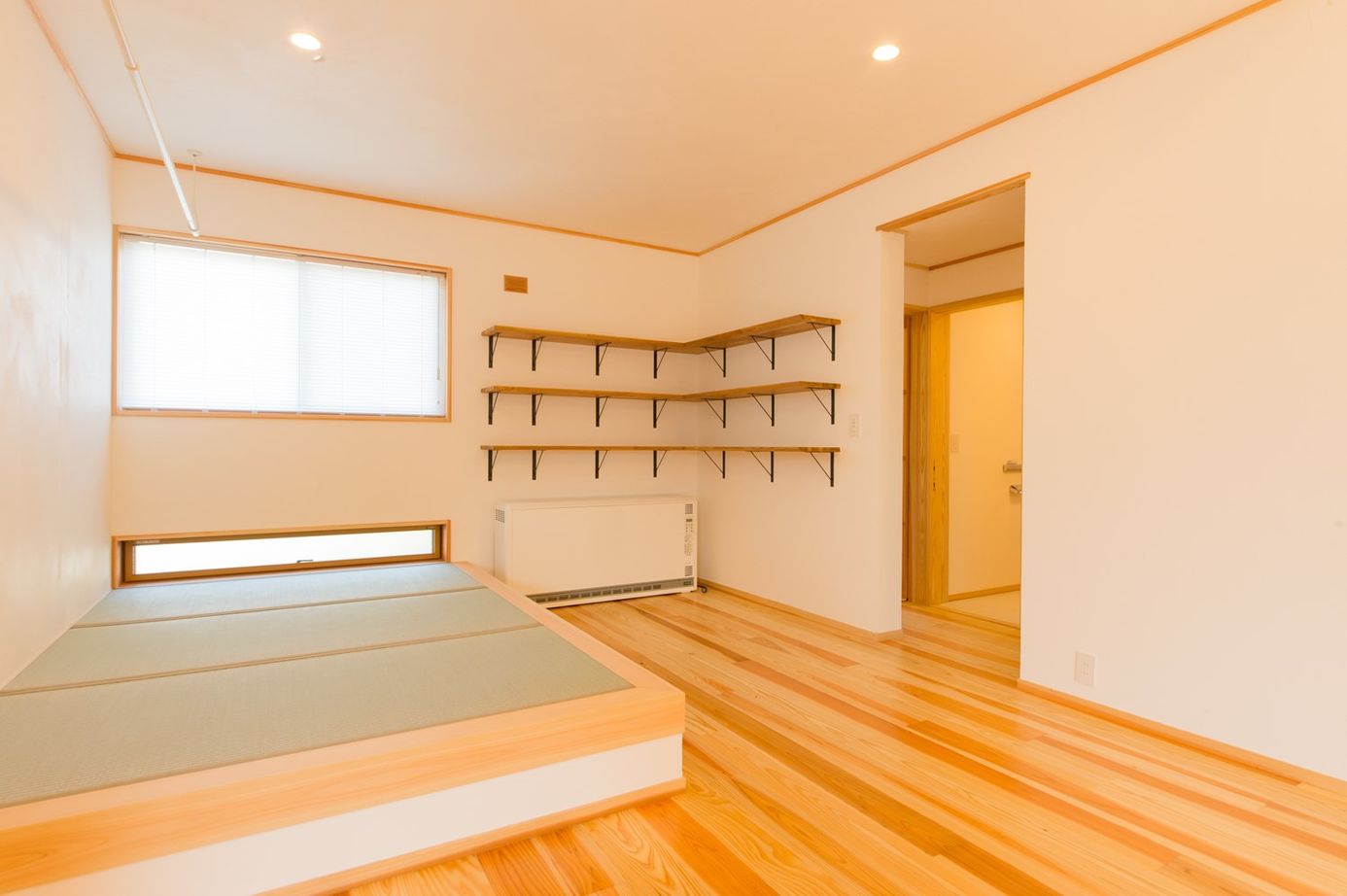 梶谷建設 こだわりのデザインが見どころ。猫ちゃんも安心して暮らせる家【ペットと暮らす/アーチ天井/ウッドデッキ】の建築実例画像4