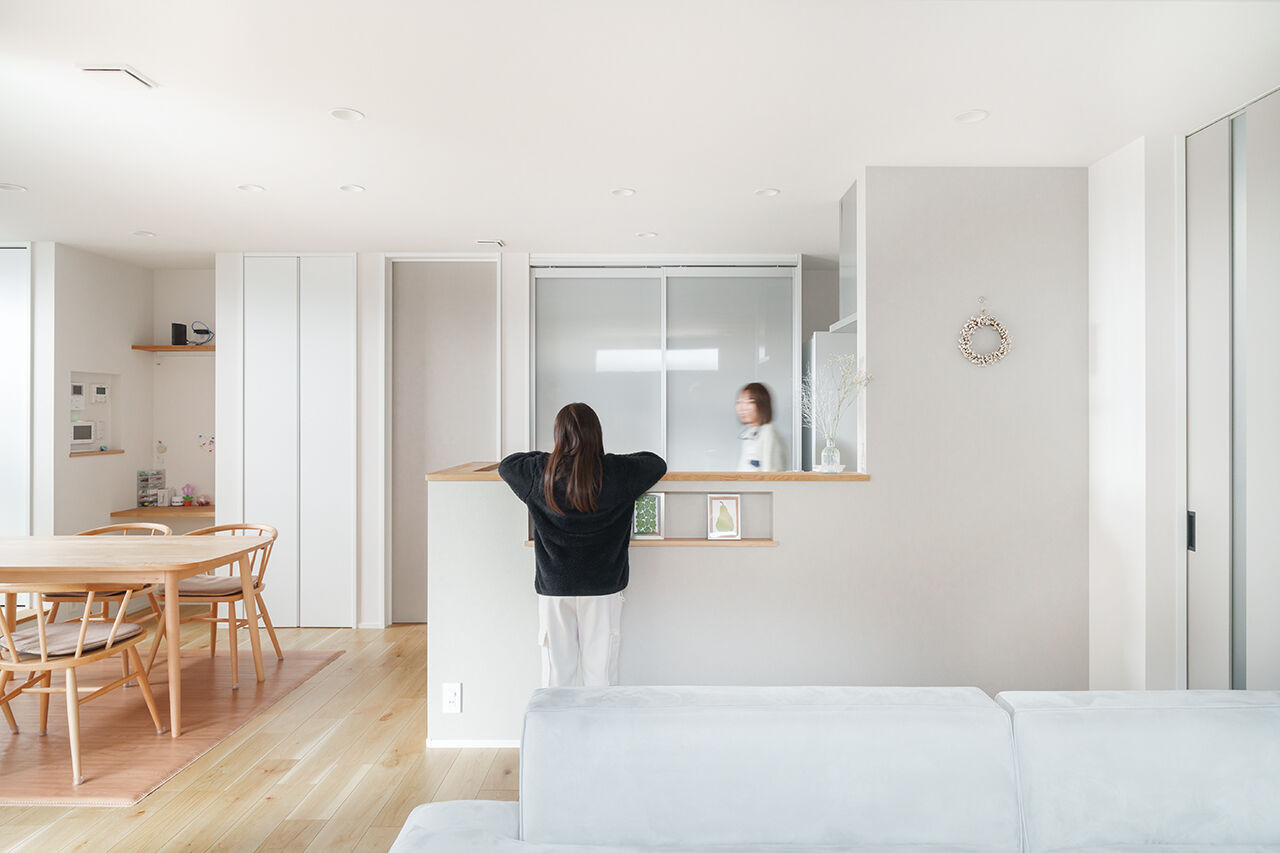 マルイチ 【滋賀県｜間取り有】グリーンの外壁が印象的。家事動線にこだわった家族4人が快適に暮らせる住まいの建築実例画像3