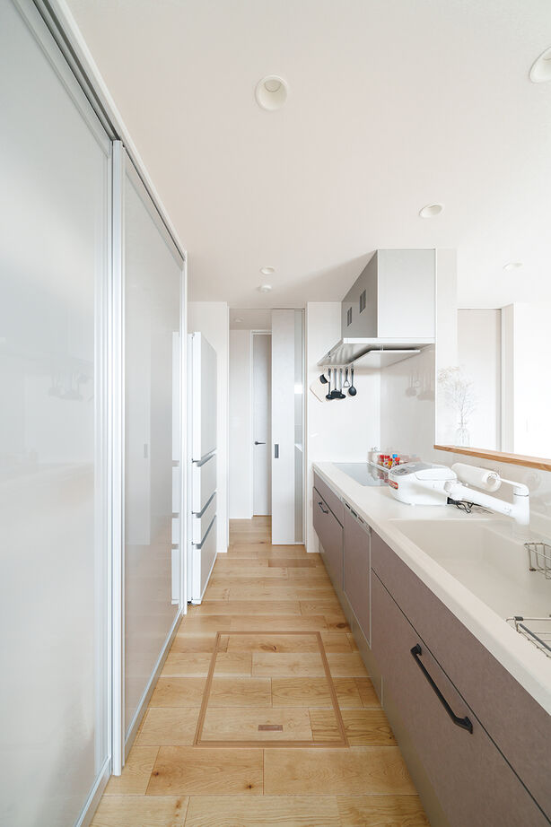 マルイチ 【滋賀県｜間取り有】グリーンの外壁が印象的。家事動線にこだわった家族4人が快適に暮らせる住まいの建築実例画像6