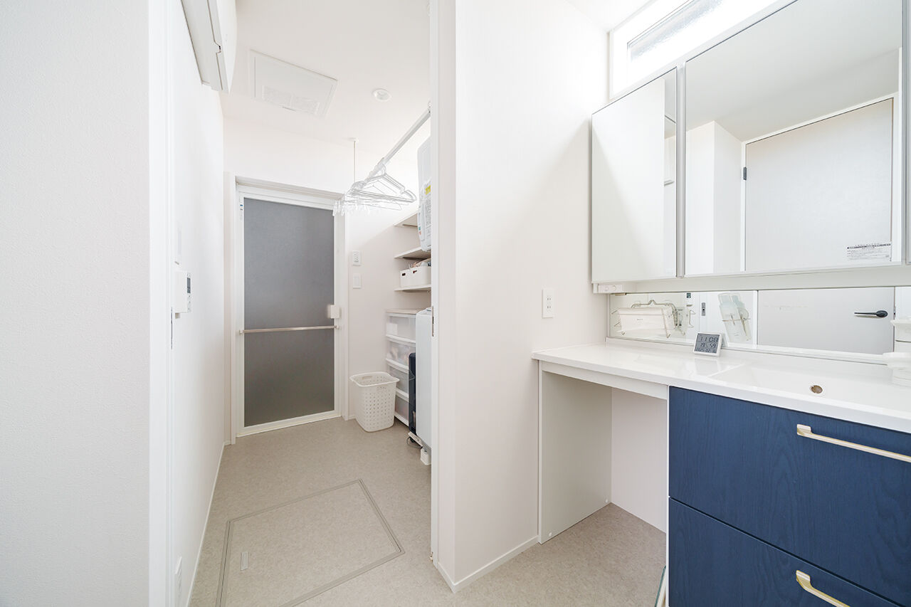 マルイチ 【滋賀県｜間取り有】グリーンの外壁が印象的。家事動線にこだわった家族4人が快適に暮らせる住まいの建築実例画像7