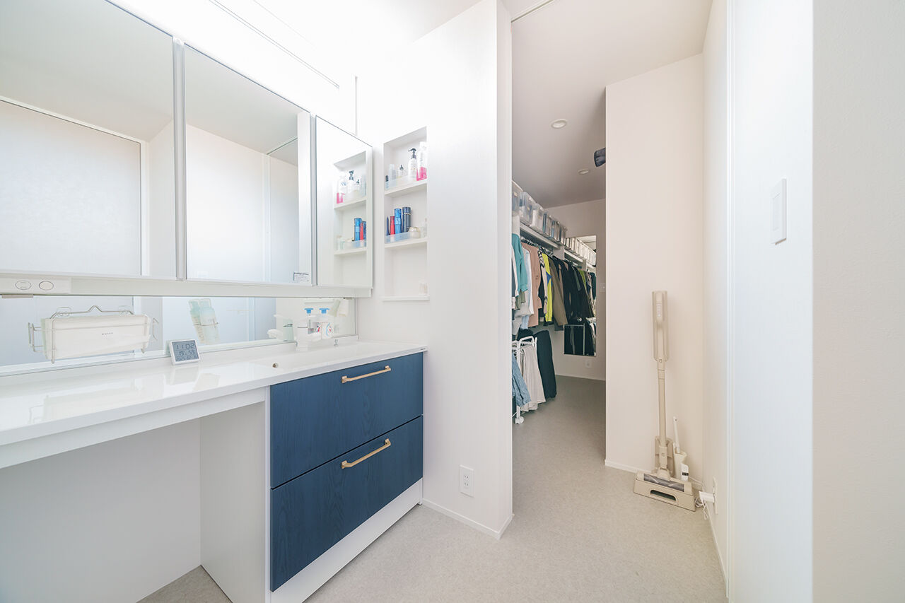 マルイチ 【滋賀県｜間取り有】グリーンの外壁が印象的。家事動線にこだわった家族4人が快適に暮らせる住まいの建築実例画像8